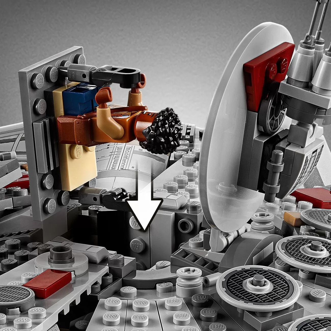 75257 - MILLENNIUM FALCON - Image 7