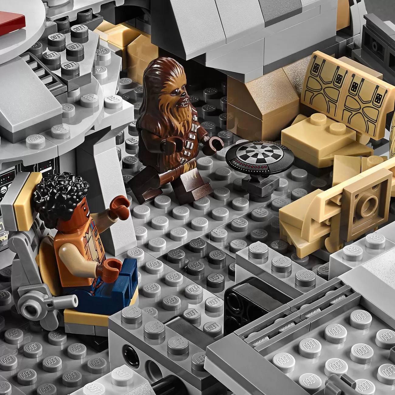 75257 - MILLENNIUM FALCON - Image 3